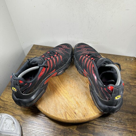 Nike Air Max Plus TN Shoes Mens Size 13 Black Red CU4864-001 Tuned Air Sneakers main image 4